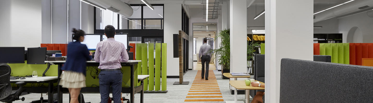 Văn phòng với không gian mở thúc đẩy sự trao đổi, tương tác và kết nối giữa các nhân viên nhiều hơn